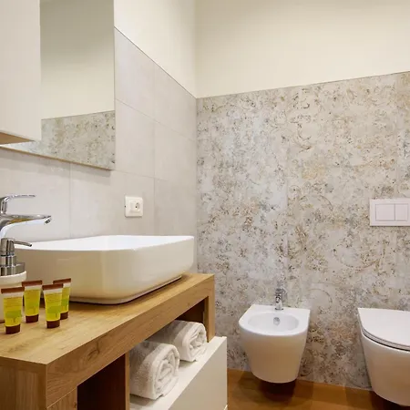 Aparthotel Anna 3*