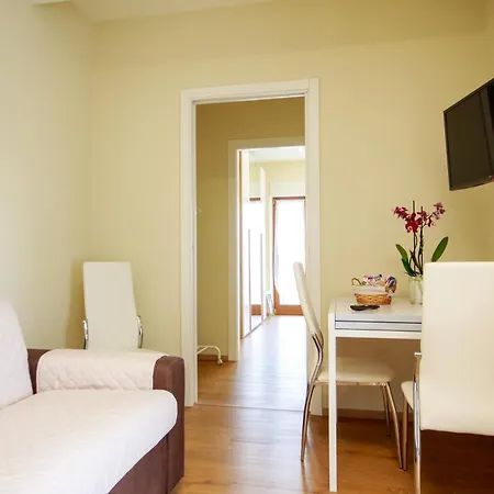 Aparthotel Anna Castel Di Sangro