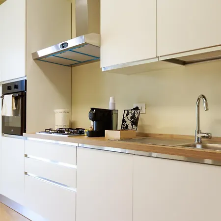 Anna Aparthotel 3*