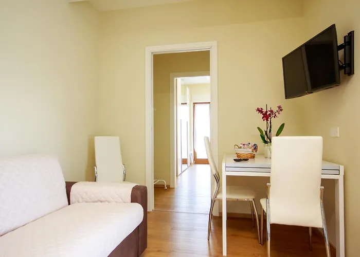 Апарт-отель Anna Кастель-ди-Сангро